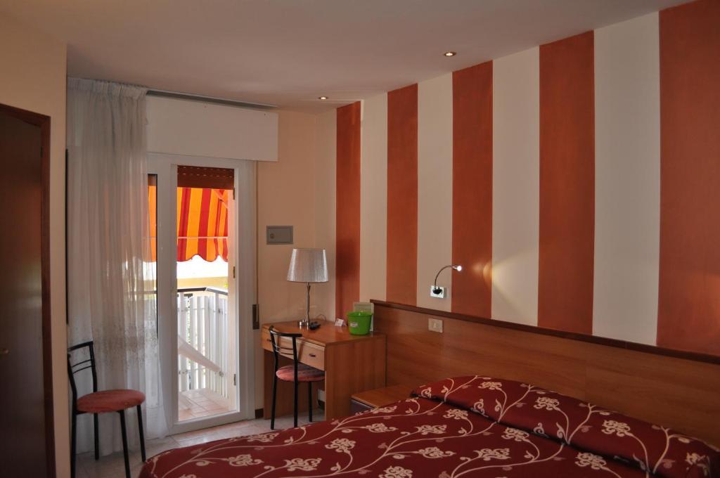 Hotel Righetto Fronte Mare カヴァッリーノ・トレポルティ 部屋 写真